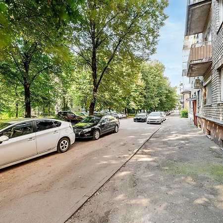 Apartament Near Kauno Klinikos & Stadium Free Parking & Self Check In Kowno