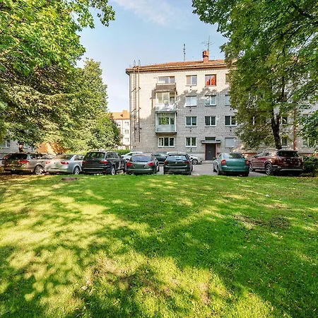 Near Kauno Klinikos & Stadium Free Parking & Self Check In